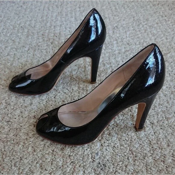 Marc by Marc Jacobs patent open toe pump metallic black Italy Size